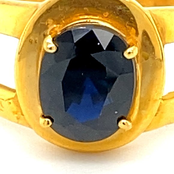 Blue Sapphire 1.67ct Solid 21K Gold Ring - Picture 7 of 7